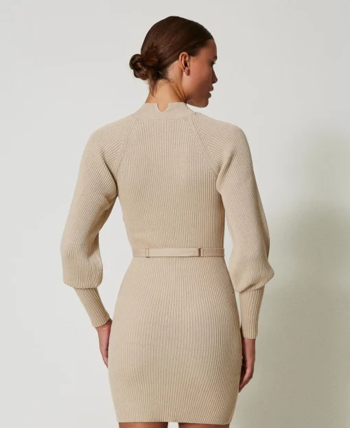 Abito Corto In Maglia A Costine Con Cintura