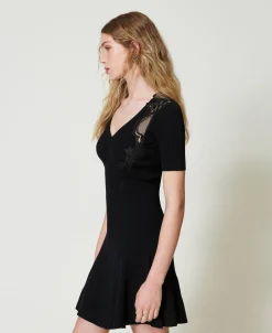 Abito Corto In Maglia Con Pizzo