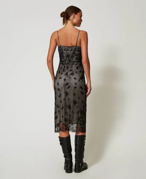 Abito Longuette In Tulle Con Ricamo A Mano