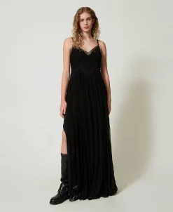 Abito Lungo In Creponne E Tulle
