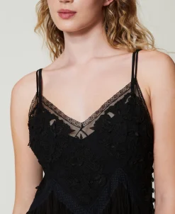 Abito Lungo In Creponne E Tulle