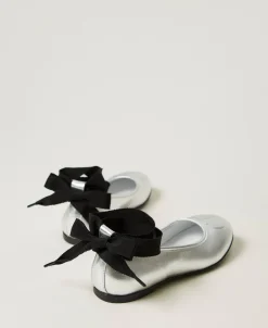 Ballerine In Pelle Con Nastri