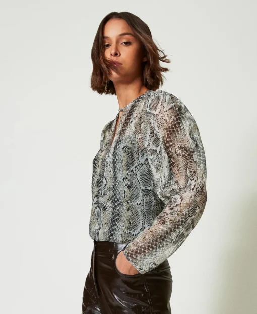 Blusa In Creponne Con Stampa Snake