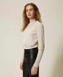 Blusa In Mussola Con Pizzo E Ricami