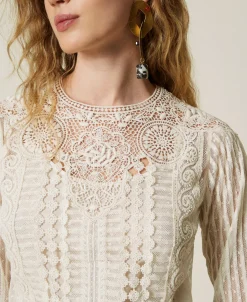 Blusa In Mussola Con Pizzo E Ricami