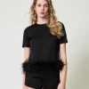 Blusa In Raso Con Piume