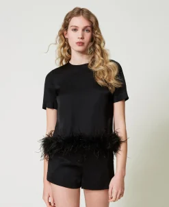 Blusa In Raso Con Piume