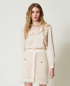 Blusa In Raso Con Volant