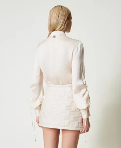 Camicia In Raso Martellato Con Oblò
