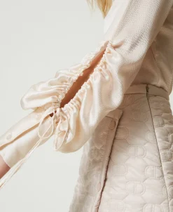 Camicia In Raso Martellato Con Oblò