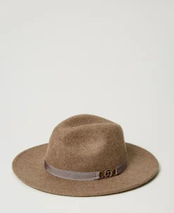 Cappello In Panno Con Oval T