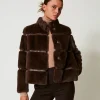 Cappotto Corto In Faux Fur Con Intarsi