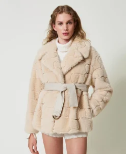 Cappotto Corto In Faux Fur Con Oval T