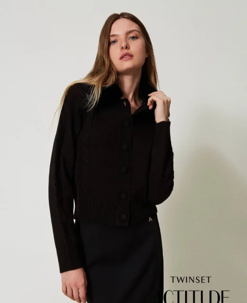 Cardigan Corto Con Collo In Faux Fur