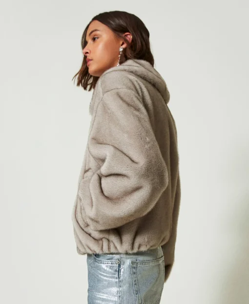 Giacca Corta In Faux Fur
