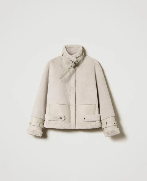 Giacca In Faux Fur Con Cinturini