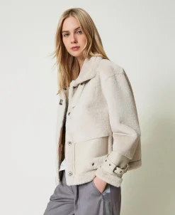 Giacca In Faux Fur Con Cinturini