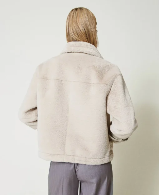 Giacca In Faux Fur Con Cinturini
