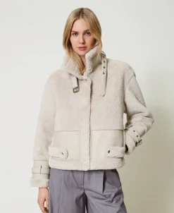 Giacca In Faux Fur Con Cinturini
