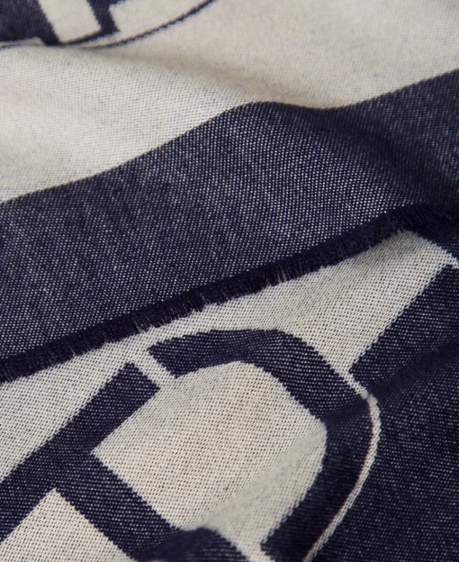 Kefiah Jacquard Con Logo