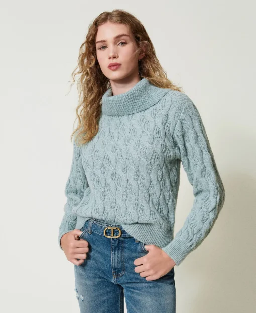 Maglia Con Trecce E Maxi Collo