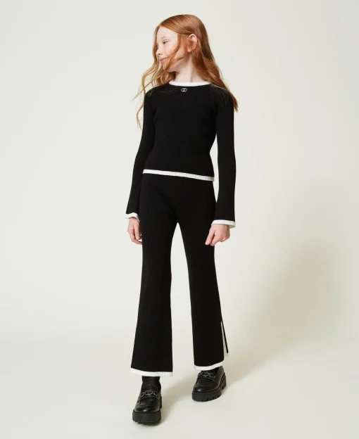 Maglia E Pantaloni Ampi A Costine