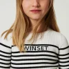 Maglia Girocollo A Righe Con Logo Jacquard