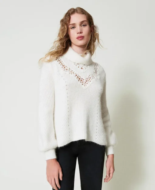 Maglia In Misto Angora Con Ricami