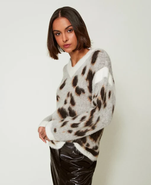 Maglia Jacquard Animalier In Misto Lana