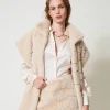 Minigonna In Faux Fur Con Oval T