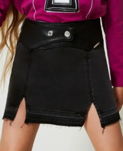 Minigonna In Jeans Con Spacchi