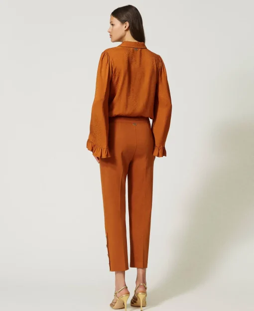 Pantaloni Cropped Con Bottoni