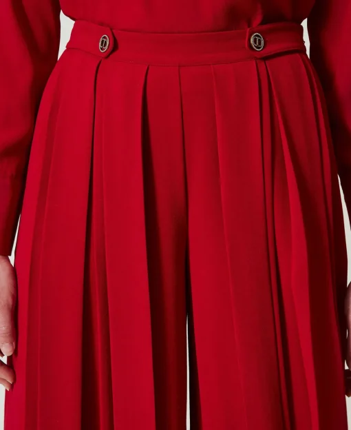 Pantaloni In Crêpe Plissé Con Bottoni