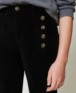 Pantaloni In Velluto Con Bottoni