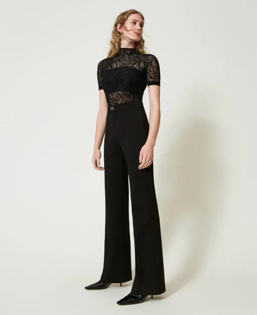 Pantaloni Straight Leg Con Cinturino Oval T