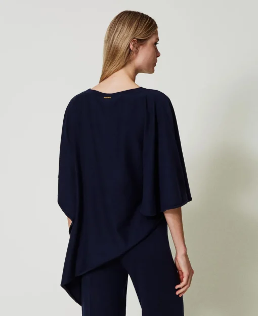 Poncho Asimmetrico In Maglia