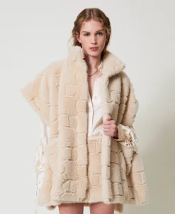 Poncho In Faux Fur Con Logo
