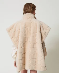 Poncho In Faux Fur Con Logo