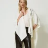 Poncho In Maglia Con Ricami