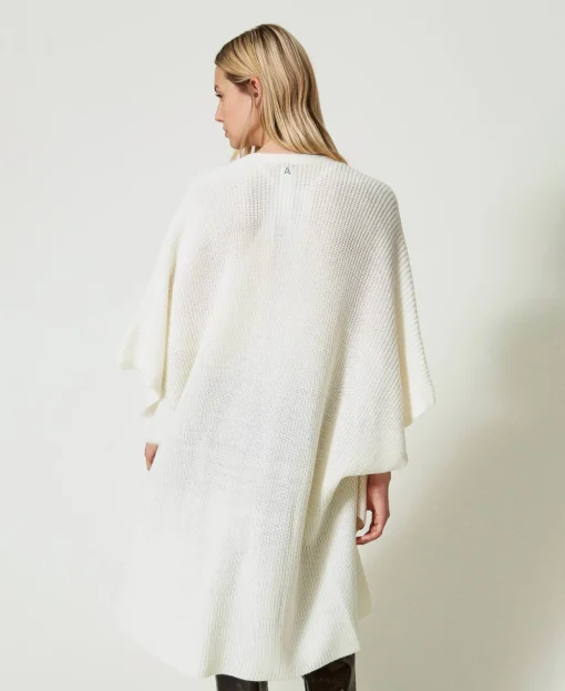 Poncho In Maglia Con Ricami