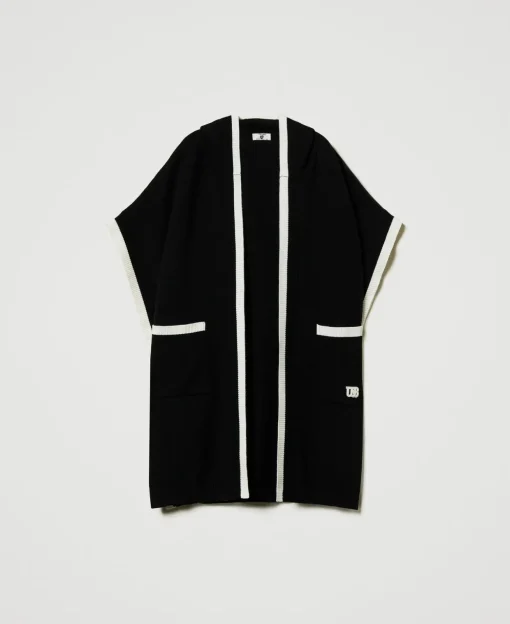 Poncho In Maglia Con Tasche