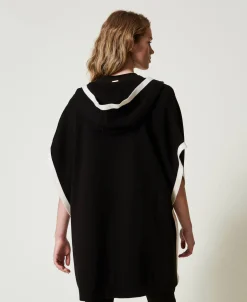 Poncho In Maglia Con Tasche