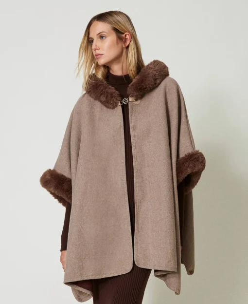 Poncho In Panno E Faux Fur