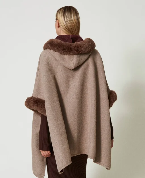 Poncho In Panno E Faux Fur