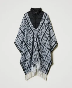 Poncho Jacquard Con Logo
