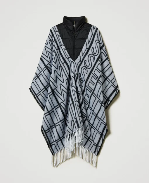 Poncho Jacquard Con Logo