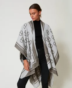 Poncho Jacquard Con Oval T