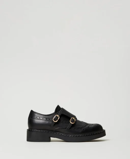 Scarpe In Pelle Con Cinturini