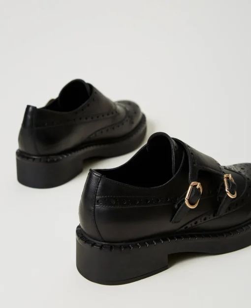 Scarpe In Pelle Con Cinturini