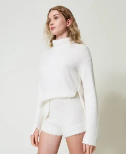 Shorts In Maglia Misto Angora Con Perle